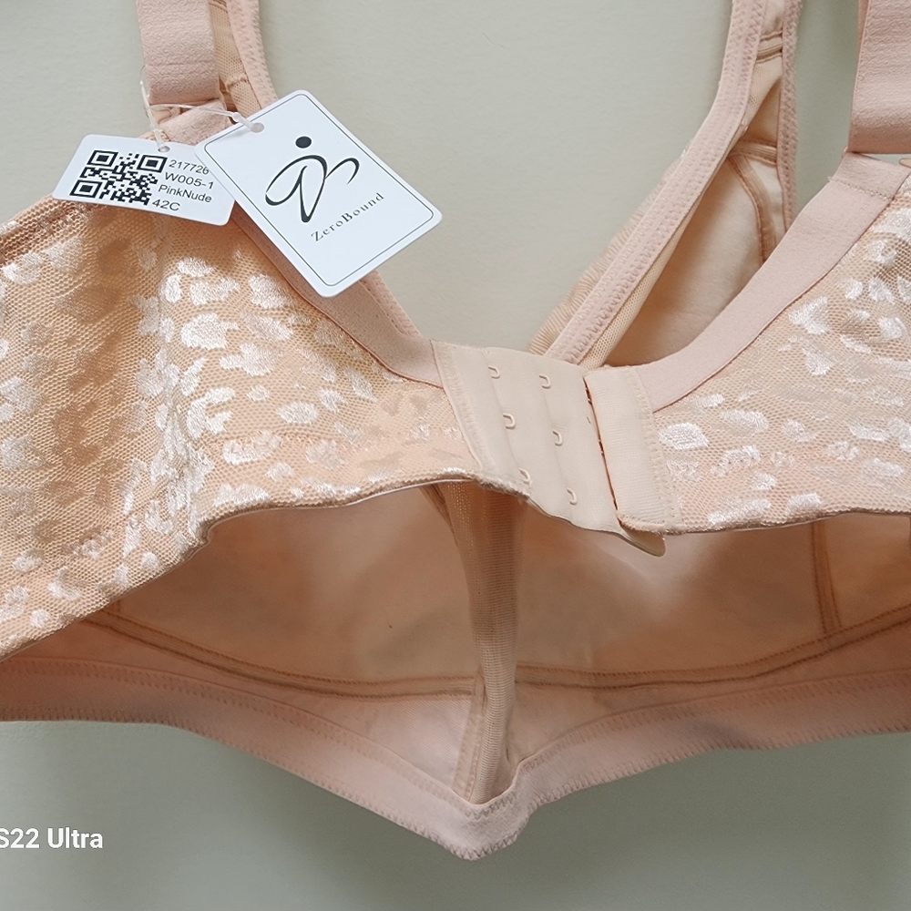Women's Bra - Picture 4 of 4